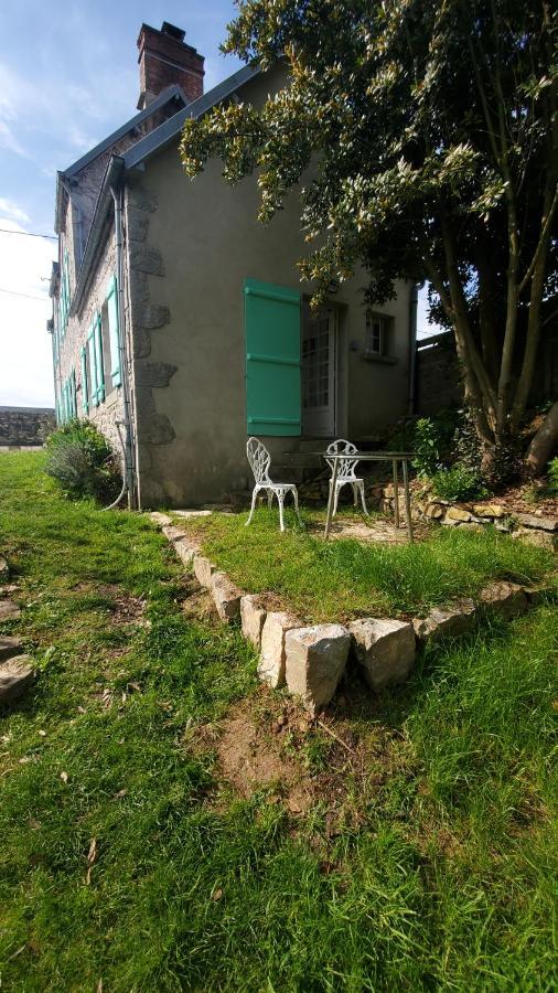 Une Suite Au Jardin Hyenville Kültér fotó